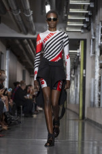 JPGRTWSS26_RUNWAY_FRONT2X3_LOOK37