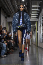 JPGRTWSS26_RUNWAY_FRONT2X3_LOOK41