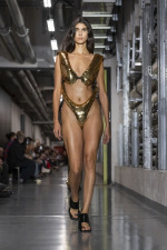 JPGRTWSS26_RUNWAY_FRONT2X3_LOOK49