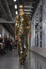 JPGRTWSS26_RUNWAY_FRONT2X3_LOOK50