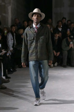 JUNYA_WATANABE_MAN_2-3_Look_22