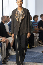 Kartik-Research-SS26-Paris-02