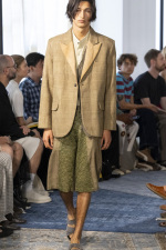 Kartik-Research-SS26-Paris-04