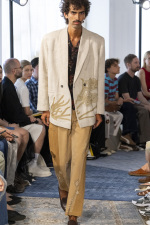 Kartik-Research-SS26-Paris-11