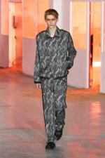 Kiko-K_ss26_runway_press_look08
