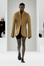 LOEWE_FW23_MW_SHOW_RUNWAY_LOOK_36_FRONT_RGB_CROPPED_4x5_36