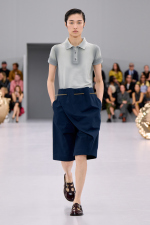 LOEWE_SS24_MW_SHOW_RUNWAY_LOOK_27_FRONT_RGB_CROPPED_4X5_27
