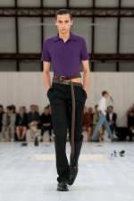 LOEWE_SS25_MW_SHOW_RUNWAY_LOOK_31_FRONT_RGB_CROPPED_2X3_31