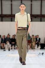 LOEWE_SS25_MW_SHOW_RUNWAY_LOOK_52_FRONT_RGB_CROPPED_2X3_52