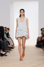photo: Alessandro Lucioni / Gorunway.com