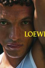 LOEWE_SS26_WW_SHOW_TEASER_ORLANDO_NORMAN_sRGB_CROPPED_22_4x5
