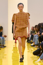 Photo: Daniele Oberrauch / Gorunway.com