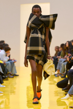 Photo: Daniele Oberrauch / Gorunway.com