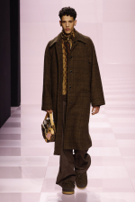 LOUIS-VUITTON-MENrsquoS-FALL-WINTER-2025-SHOW-LOOK-12