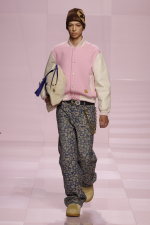 LOUIS-VUITTON-MENrsquoS-FALL-WINTER-2025-SHOW-LOOK-26