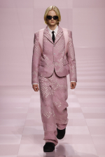 LOUIS-VUITTON-MENrsquoS-FALL-WINTER-2025-SHOW-LOOK-29