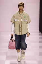 LOUIS-VUITTON-MENrsquoS-FALL-WINTER-2025-SHOW-LOOK-34