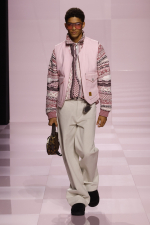 LOUIS-VUITTON-MENrsquoS-FALL-WINTER-2025-SHOW-LOOK-37