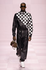 LOUIS-VUITTON-MENrsquoS-FALL-WINTER-2025-SHOW-LOOK-62