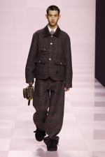 LOUIS-VUITTON-MENrsquoS-FALL-WINTER-2025-SHOW-LOOK-69