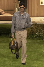 LOUIS-VUITTON-MENrsquoS-FALL-WINTER-2026-LOOK-17