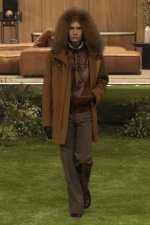 LOUIS-VUITTON-MENrsquoS-FALL-WINTER-2026-LOOK-23