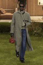 LOUIS-VUITTON-MENrsquoS-FALL-WINTER-2026-LOOK-27