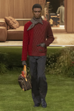 LOUIS-VUITTON-MENrsquoS-FALL-WINTER-2026-LOOK-39