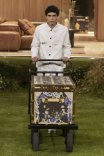 LOUIS-VUITTON-MENrsquoS-FALL-WINTER-2026-LOOK-48