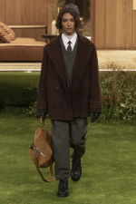 LOUIS-VUITTON-MENrsquoS-FALL-WINTER-2026-LOOK-53