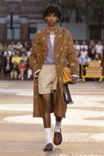 LOUIS-VUITTON-MENrsquoS-SPRING-SUMMER-2026-SHOW-LOOK-46