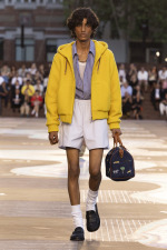 LOUIS-VUITTON-MENrsquoS-SPRING-SUMMER-2026-SHOW-LOOK-49