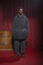 look0005