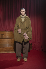 look0011