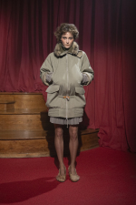 look0012