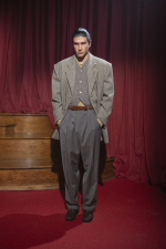 look0019