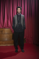 look0029