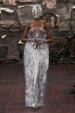 LOOK_01
