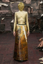 LOOK_13