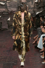 LOOK_25