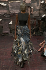 LOOK_27