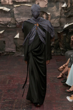 LOOK_45