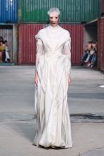 MM_Folders_FW26-Show-Look_0001