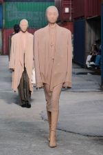 MM_Folders_FW26-Show-Look_0010