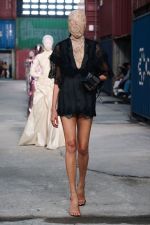 MM_Folders_FW26-Show-Look_0028