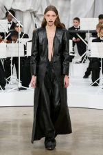 LOOK_01