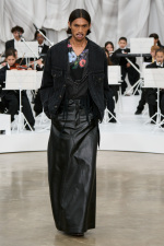 LOOK_12