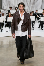 LOOK_29