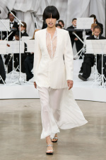LOOK_32