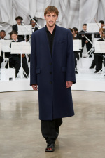LOOK_35